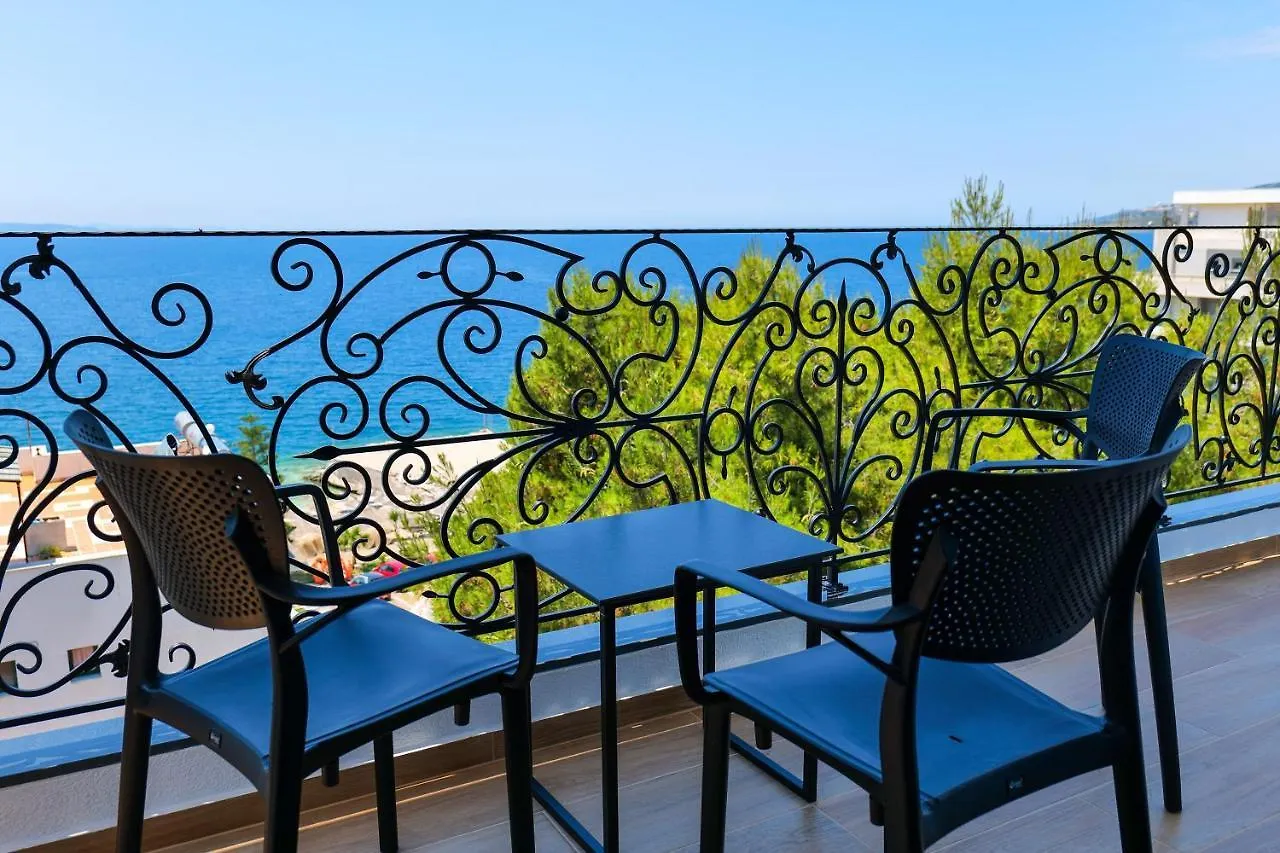 ***  Seawave Hotel Sarande Albania